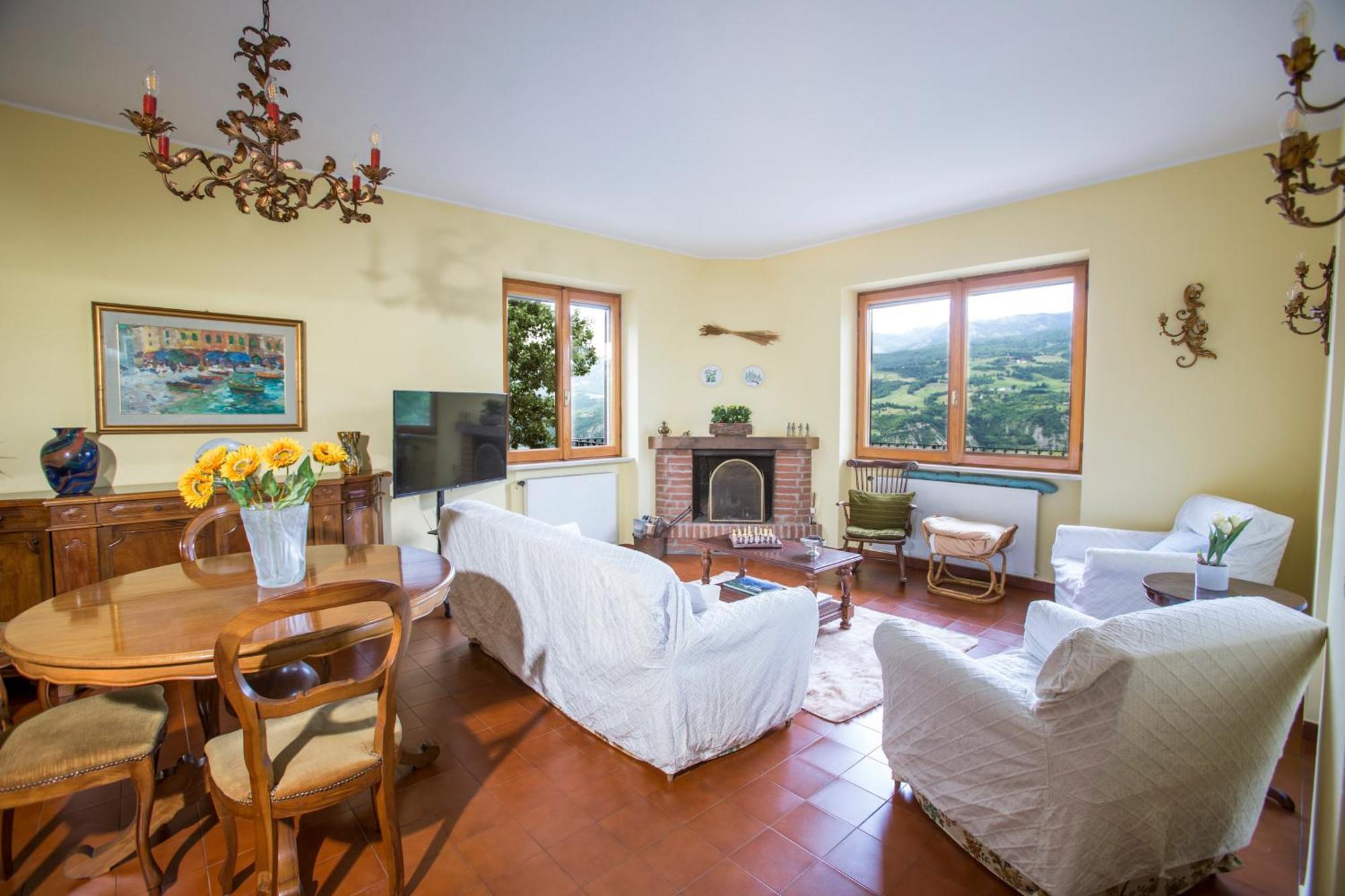 Casa Del Bosco - Vista Mozzafiato & Parco 4 Ettari Βίλα Bobbio Εξωτερικό φωτογραφία