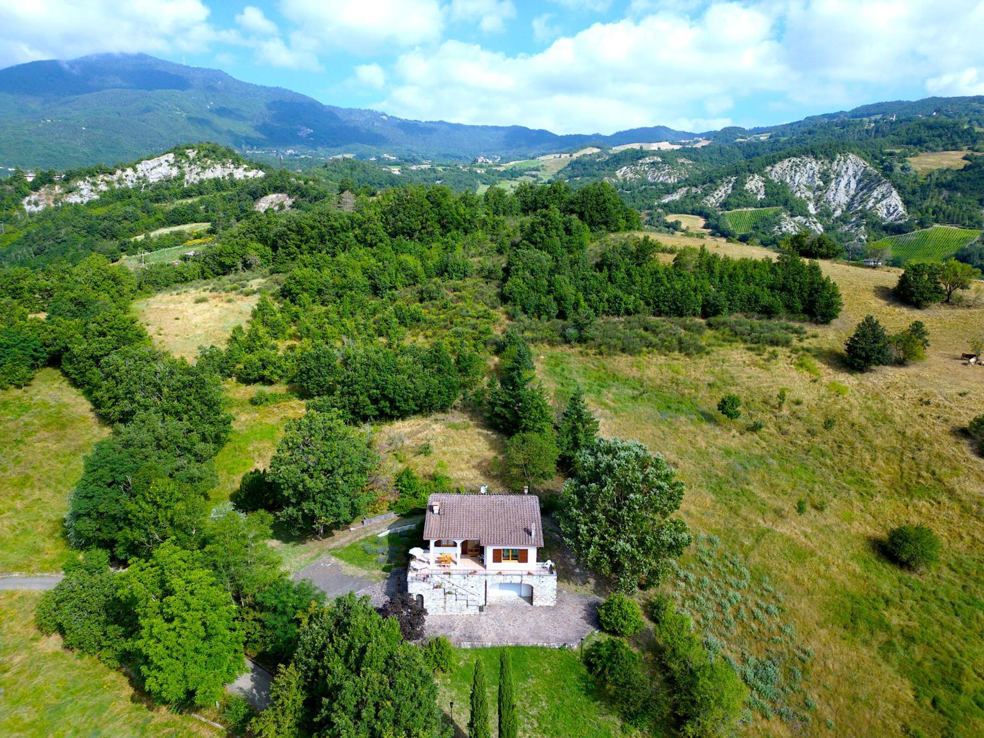 Casa Del Bosco - Vista Mozzafiato & Parco 4 Ettari Βίλα Bobbio Εξωτερικό φωτογραφία